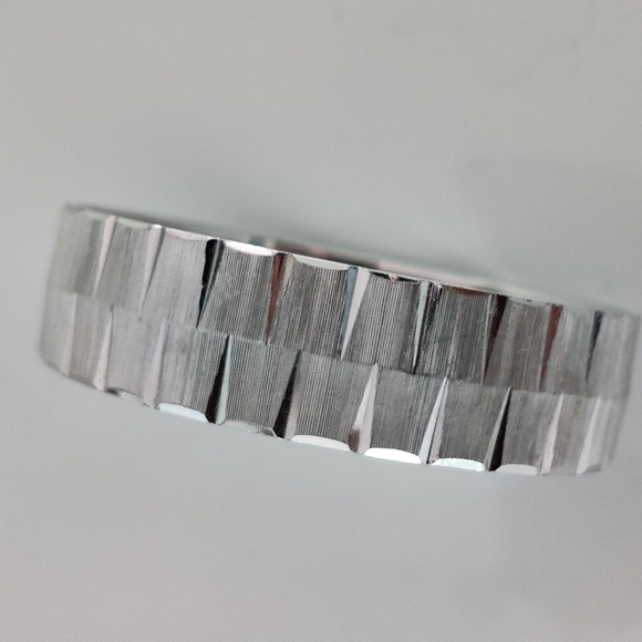 Vintage Money Wide Bangle bracelet - Picture 10 of 16